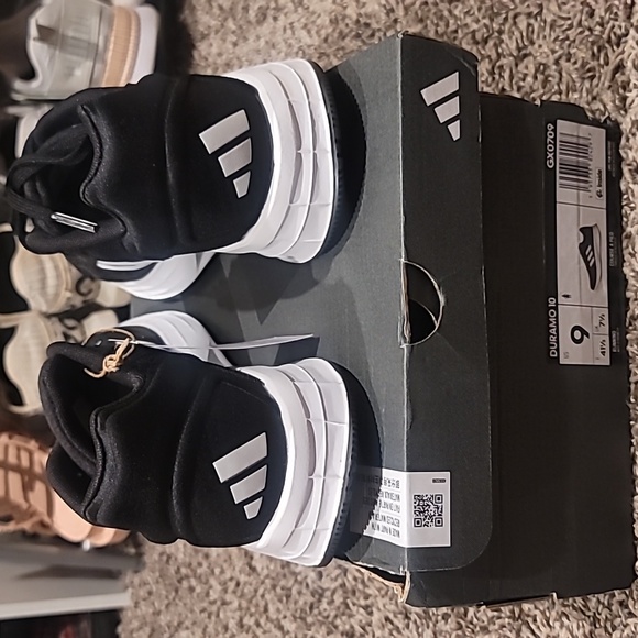NWT Adidas Duramo Sz 9 - Picture 3 of 6